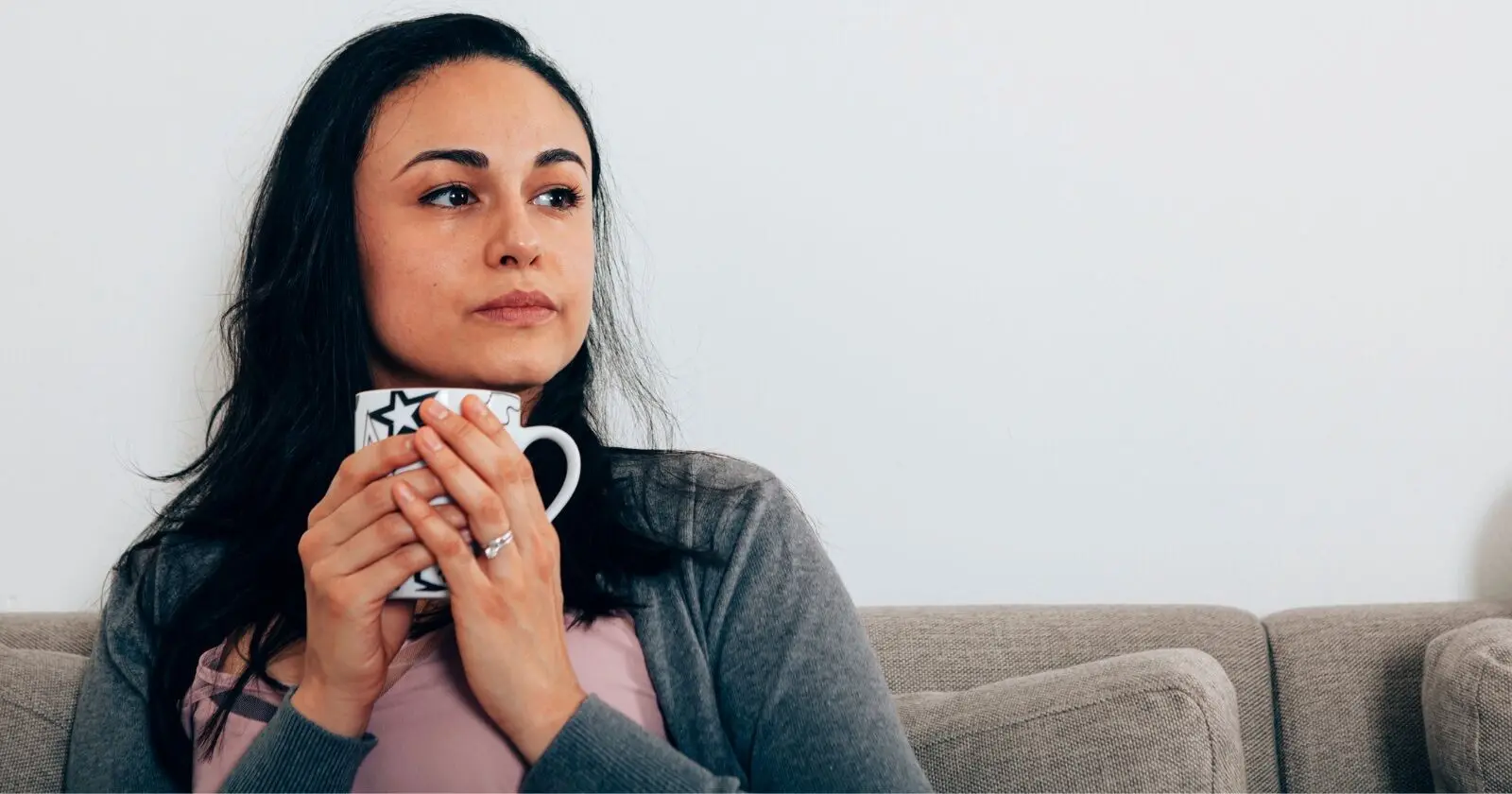 فوت و فن زندگی؛ این هفت چیز را از نزدیکانتان هم پنهان نگه دارید