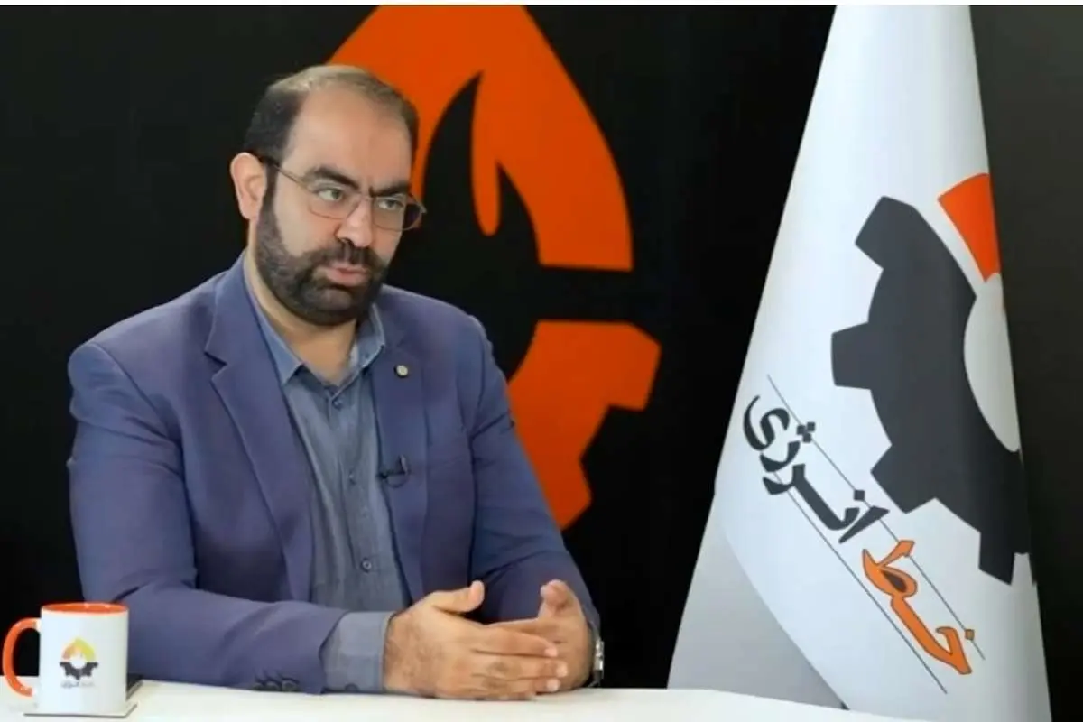 کارشناس صداوسیما: ایران باید علیه اروپا اعلام جنگ کند!
