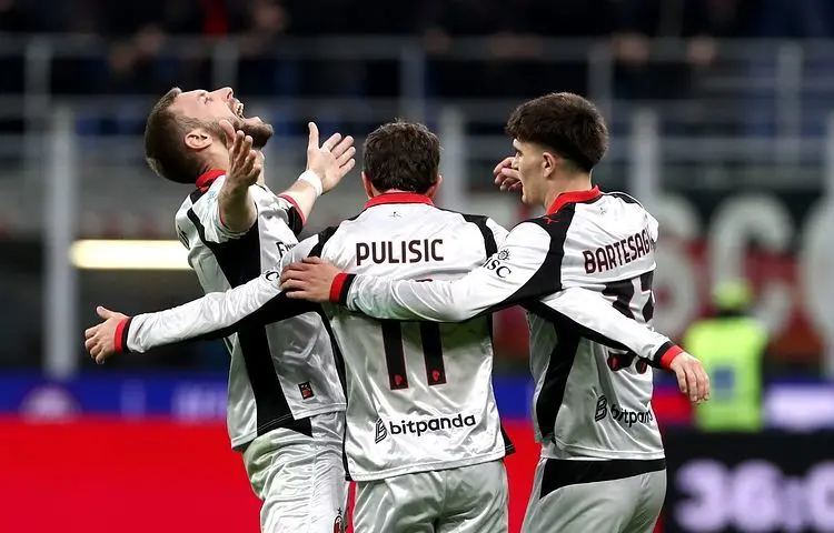 میلان ۳-۲ تورینو / آلگری همچنان در کورس اسکودتو