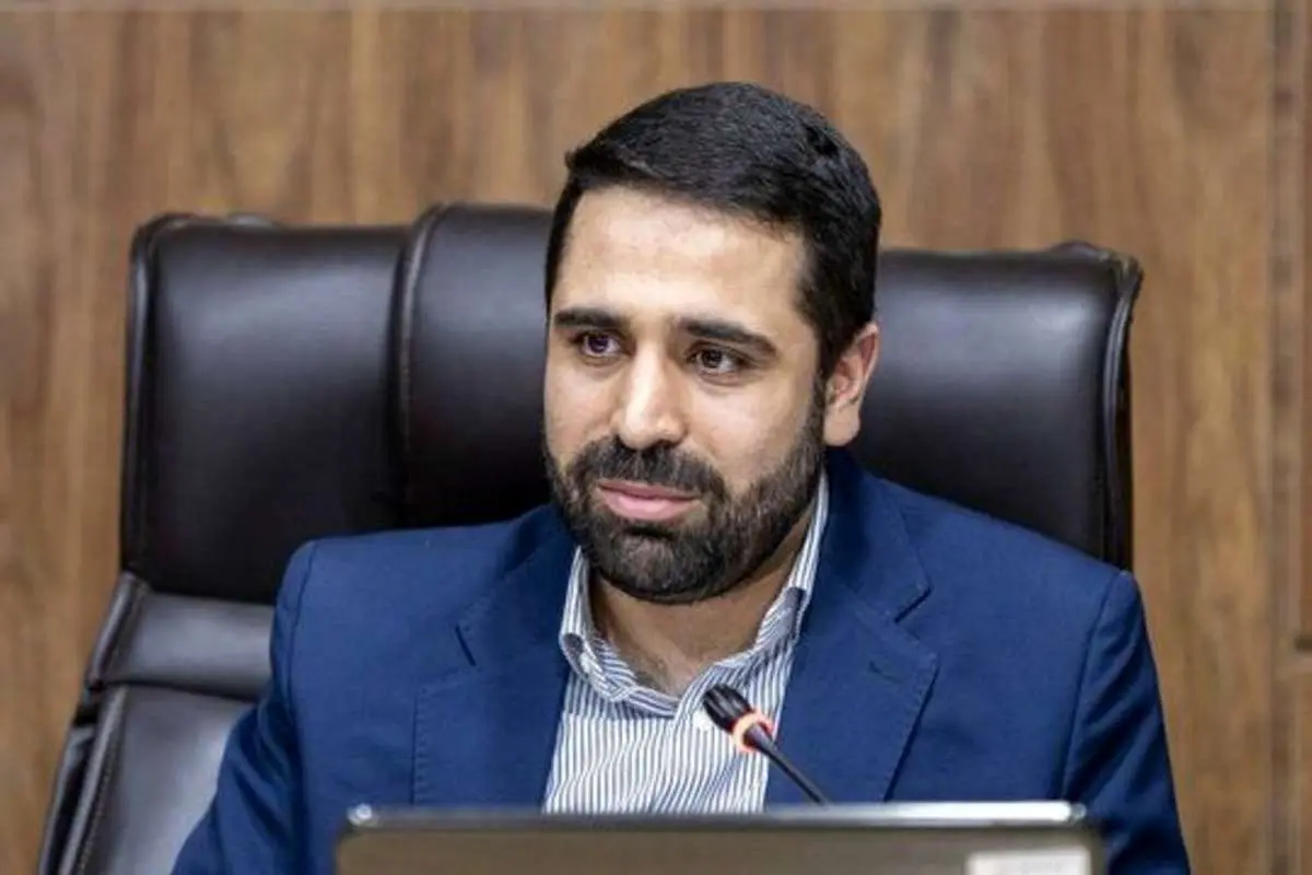 آقامیری: ۷۵ درصد مبادلات اینترنتی مردم در پلتفرمهای داخلی انجام میشود