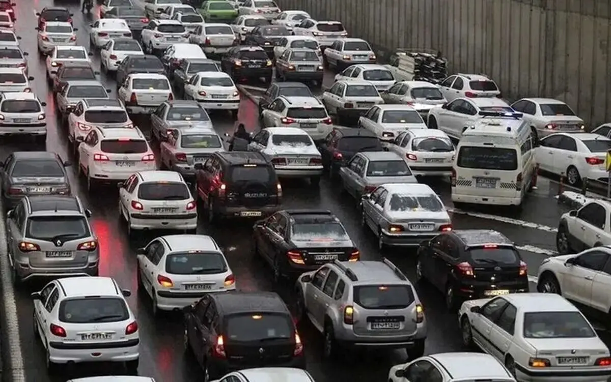 آخرین وضعیت جاده‌های شمالی کشور پنجشنبه ۱۱ دی ۱۴۰۴/ ترافیک سنگین در محور چالوس 

