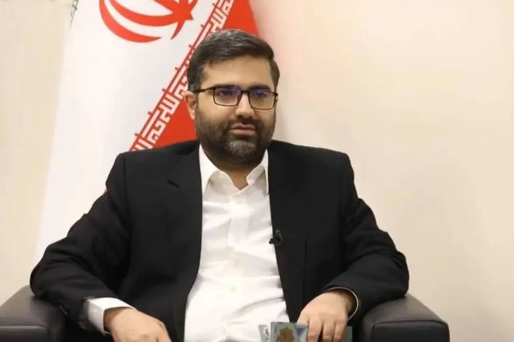 دعوت معاون پزشکیان از مردم برای صرفه‌جویی 