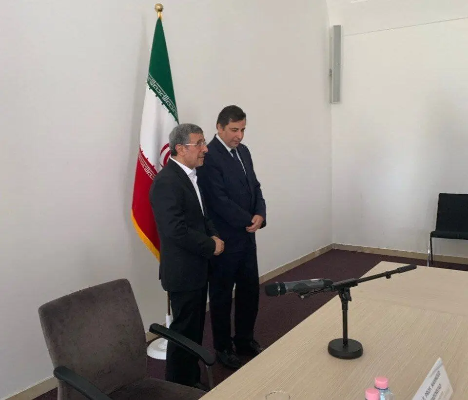 سخنرانی انگلیسی محمود احمدی نژاد در یک کشور اروپایی