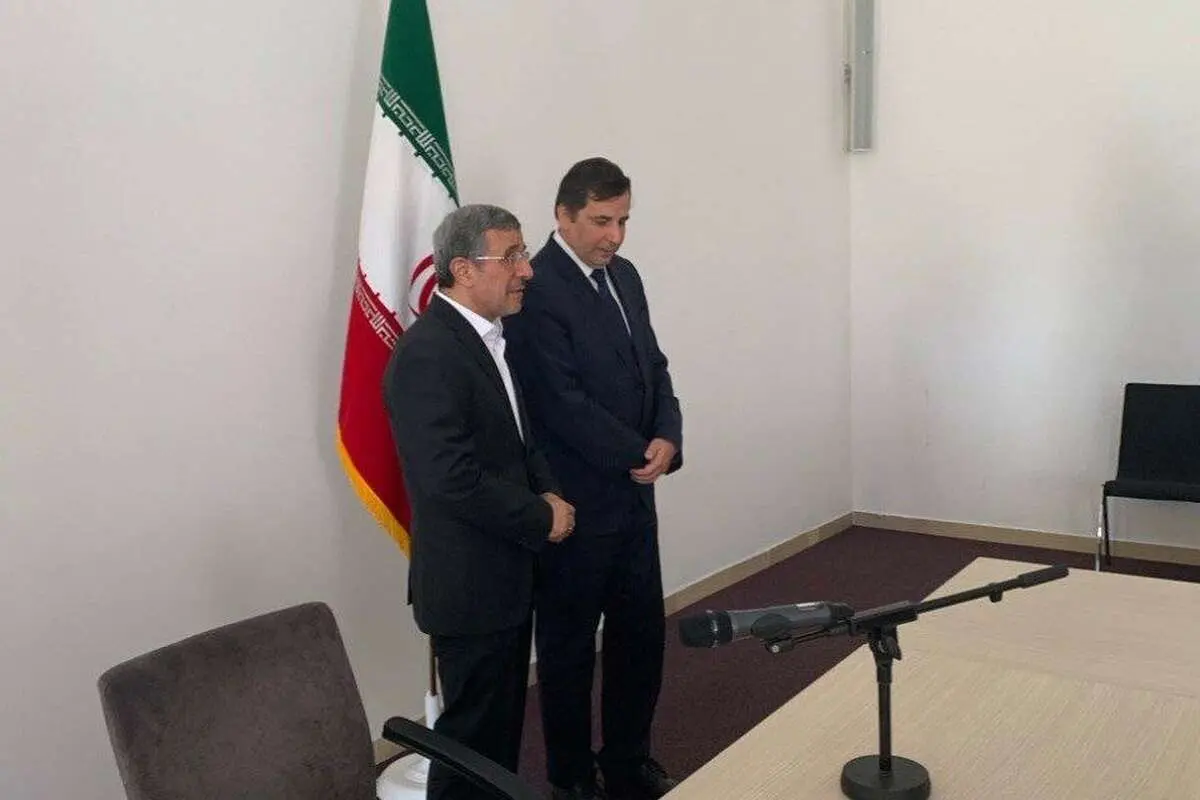سخنرانی انگلیسی محمود احمدی نژاد در یک کشور اروپایی