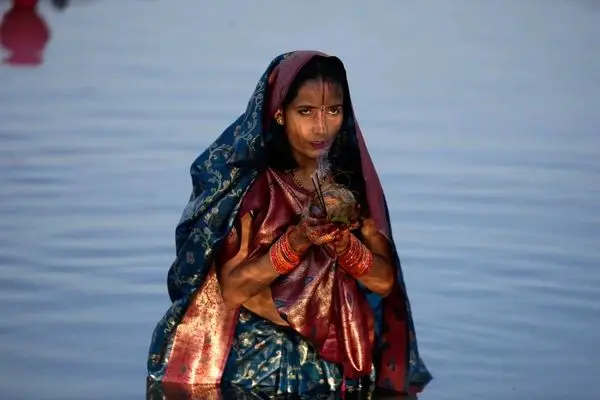 تصاویر؛ جشن خدای خورشید هندوها