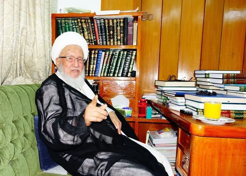 مراسم شکستن مُهر آیت الله فیاض