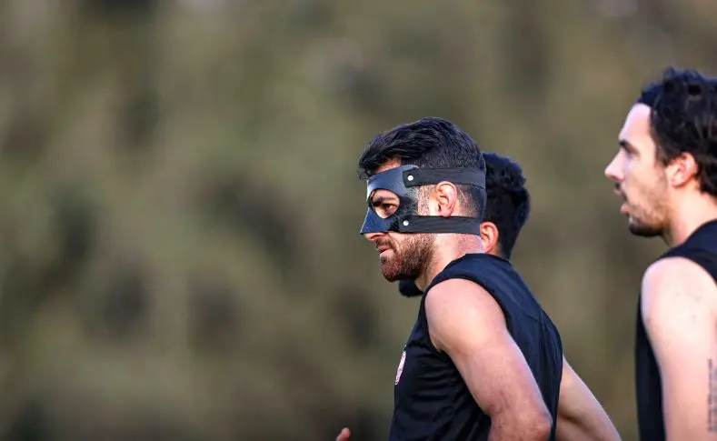 با حضور یک مصدوم و یک محروم؛ پرسپولیس لیگ را با بحران خط دفاع آغاز می‌کند!