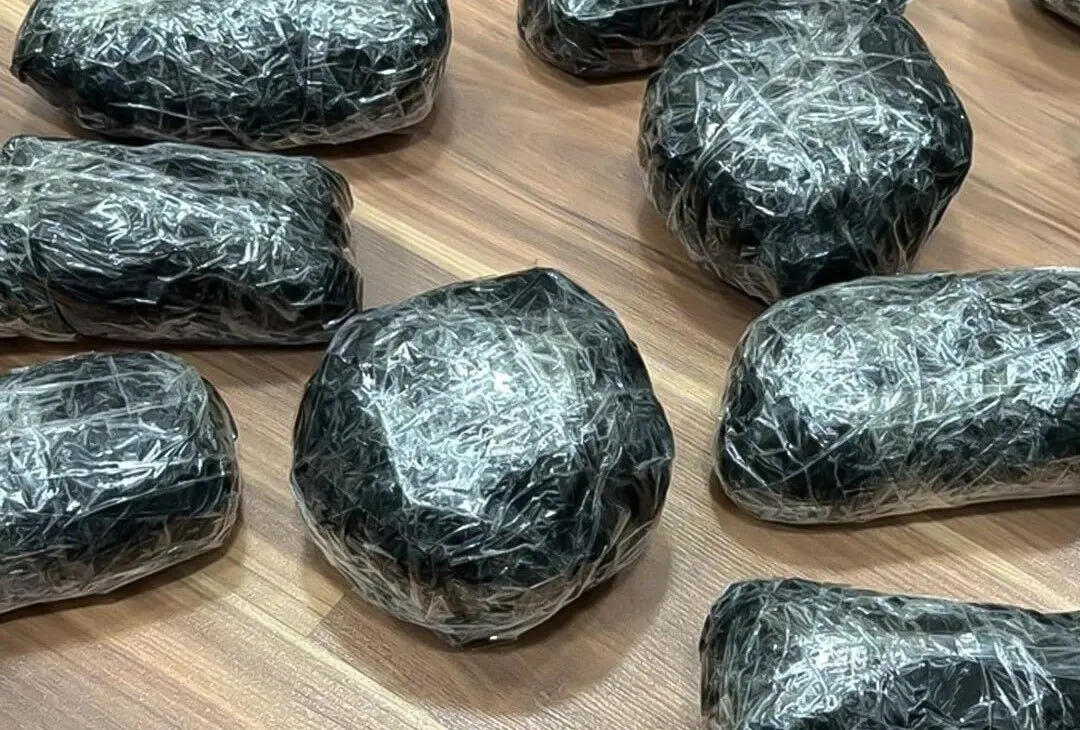 کشف ۱۰ کیلوگرم تریاک در نائین