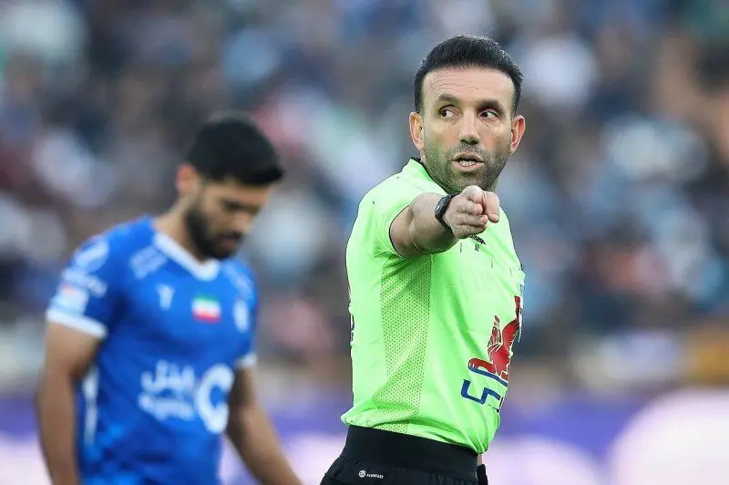 وحید کاظمی داور دربی ۱۰۶ شد