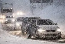دفن خودروها در کولاک برف آرژانتین