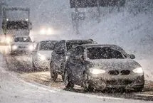 دفن خودروها در کولاک برف آرژانتین