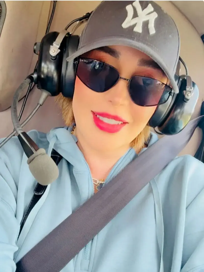 سارا منجزی پور