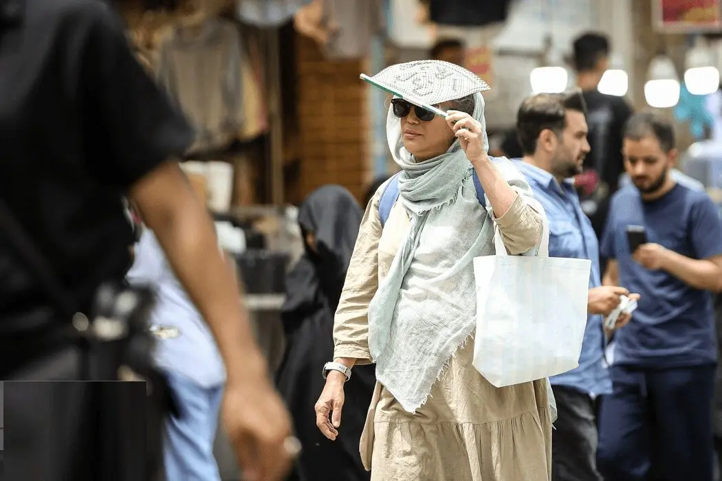 تصاویر؛ گرمای ۴۱ درجه‌ای در تهران