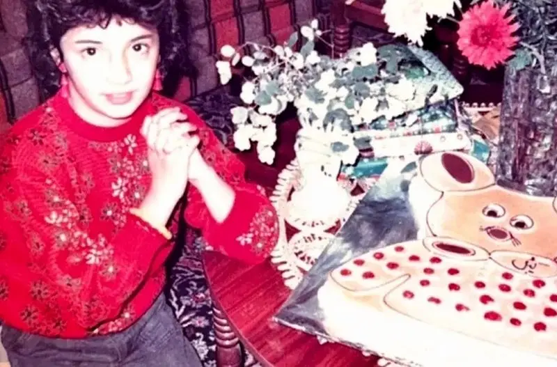 شبنم قلی خانی