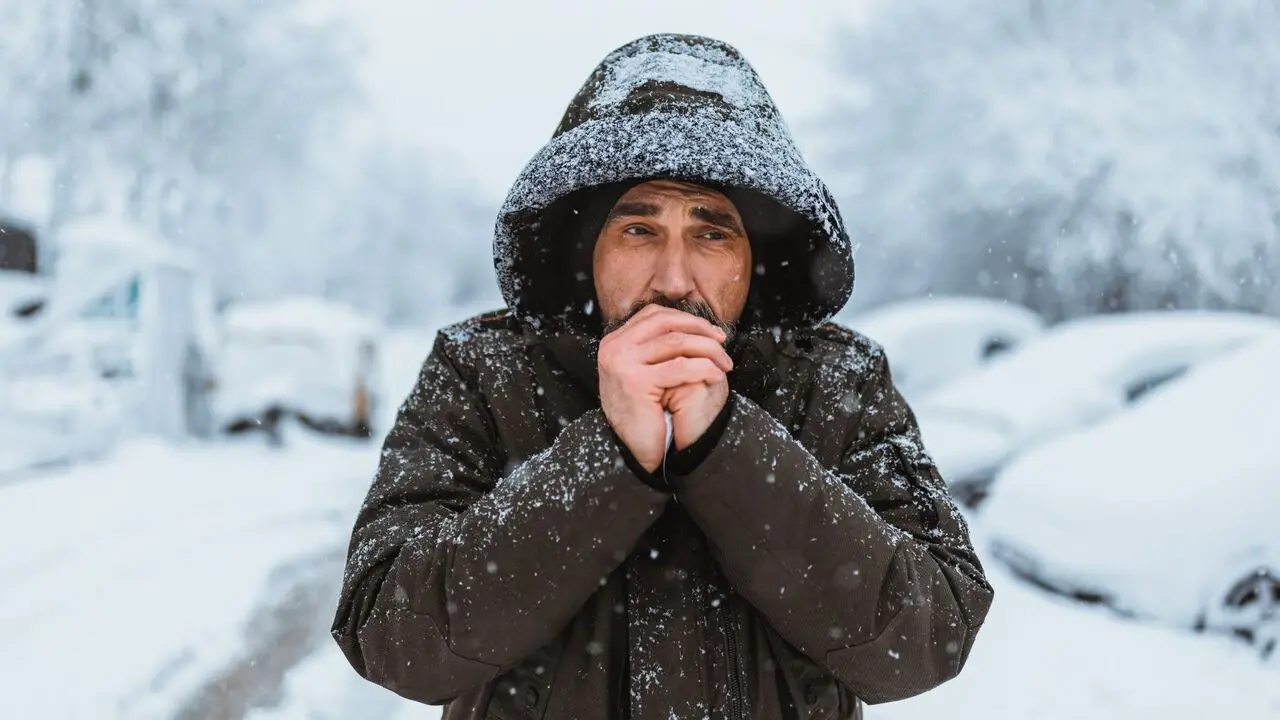آیا واقعاً سرمای هوا باعث سرماخوردگی می‌شود؟