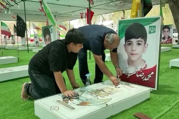 گزارش خبرگزاری فرانسه از مدرسه میناب؛ داغی که هنوز بر دل خانواده‌هاست