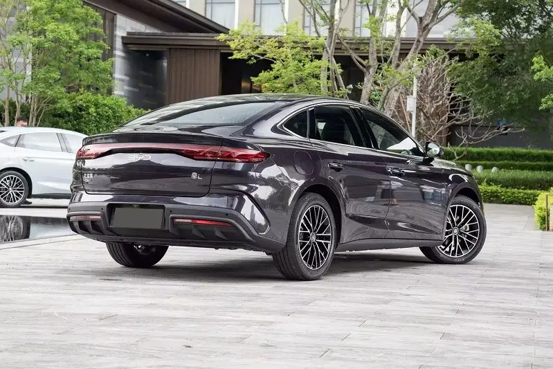 بی‌وای‌دی Qin L؛ رقیب تازه‌نفس هیبریدی‌ها از راه رسید