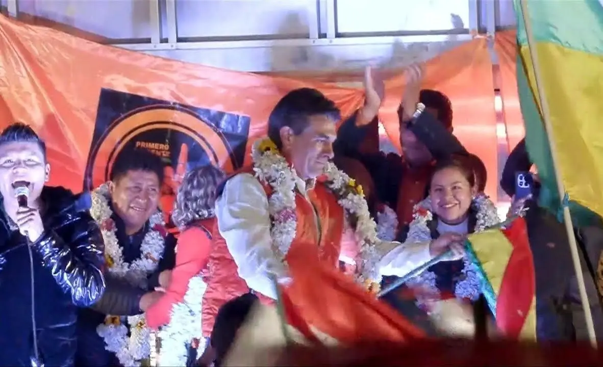 رودریگو پاز رئیس‌جمهور بولیوی شد