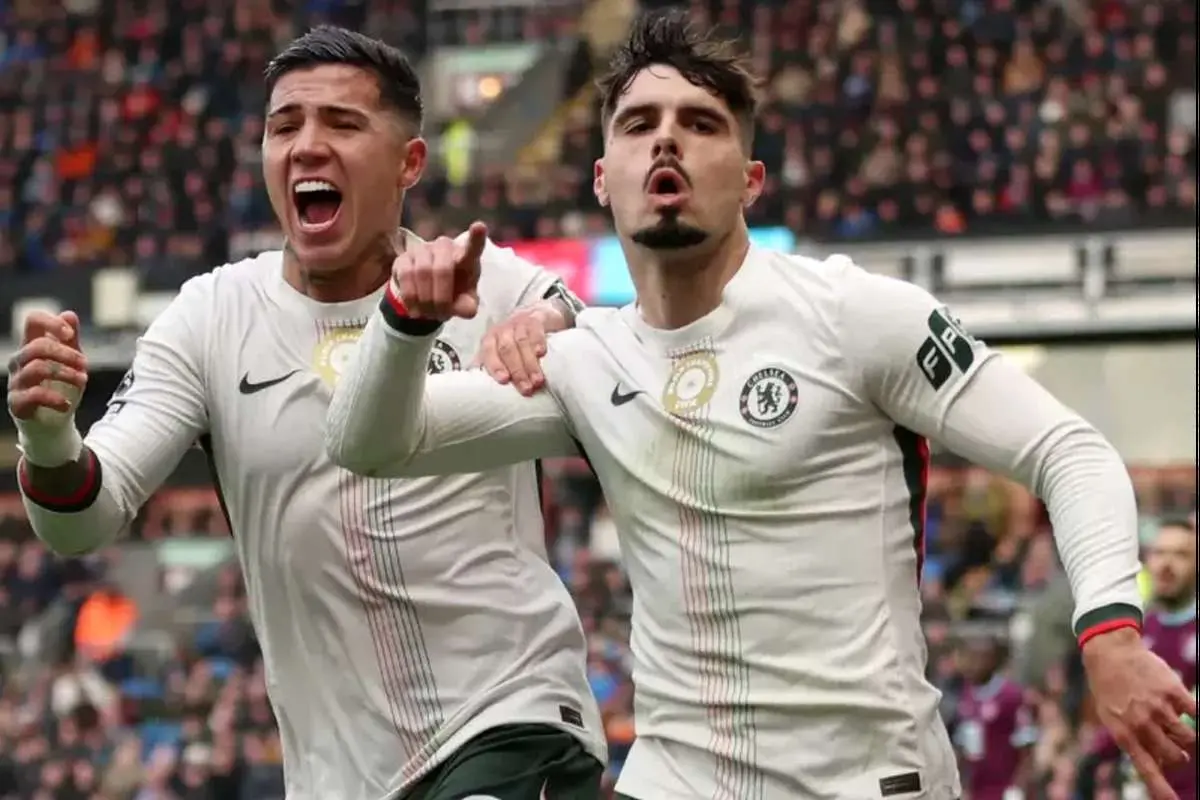 باخت ۲ بر صفر برنلی مقابل چلسی؛ آبی‌های لندن به رده دوم  رسیدند