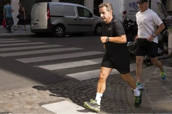 اولین حضور عمومی سارکوزی پس از آزادی از زندان