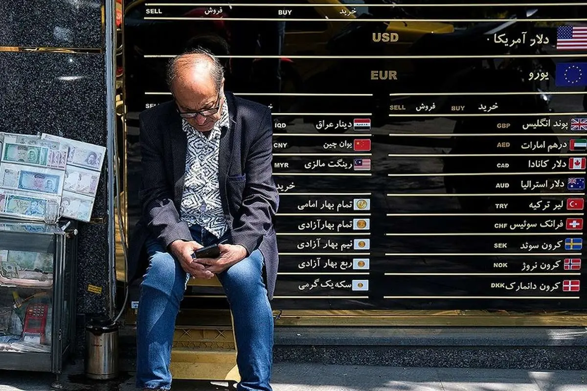 حرکت جدید به سوی تک‌نرخی شدن دلار