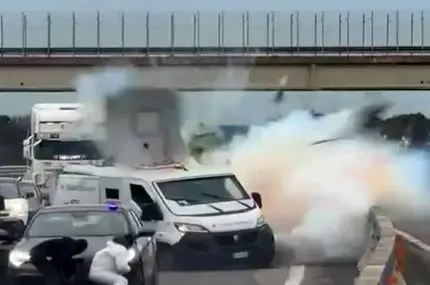 سرقت سینمایی در روز روشن