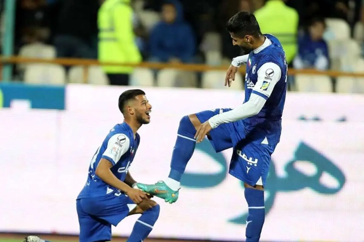 ساپینتو بدون ۲ ستاره هجومی در استقلال