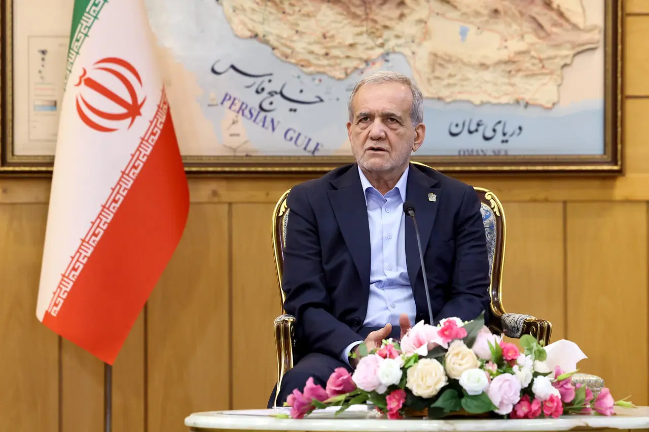 پزشکیان: هرملتی که برای صلح تلاش کند، شایسته ستایش است