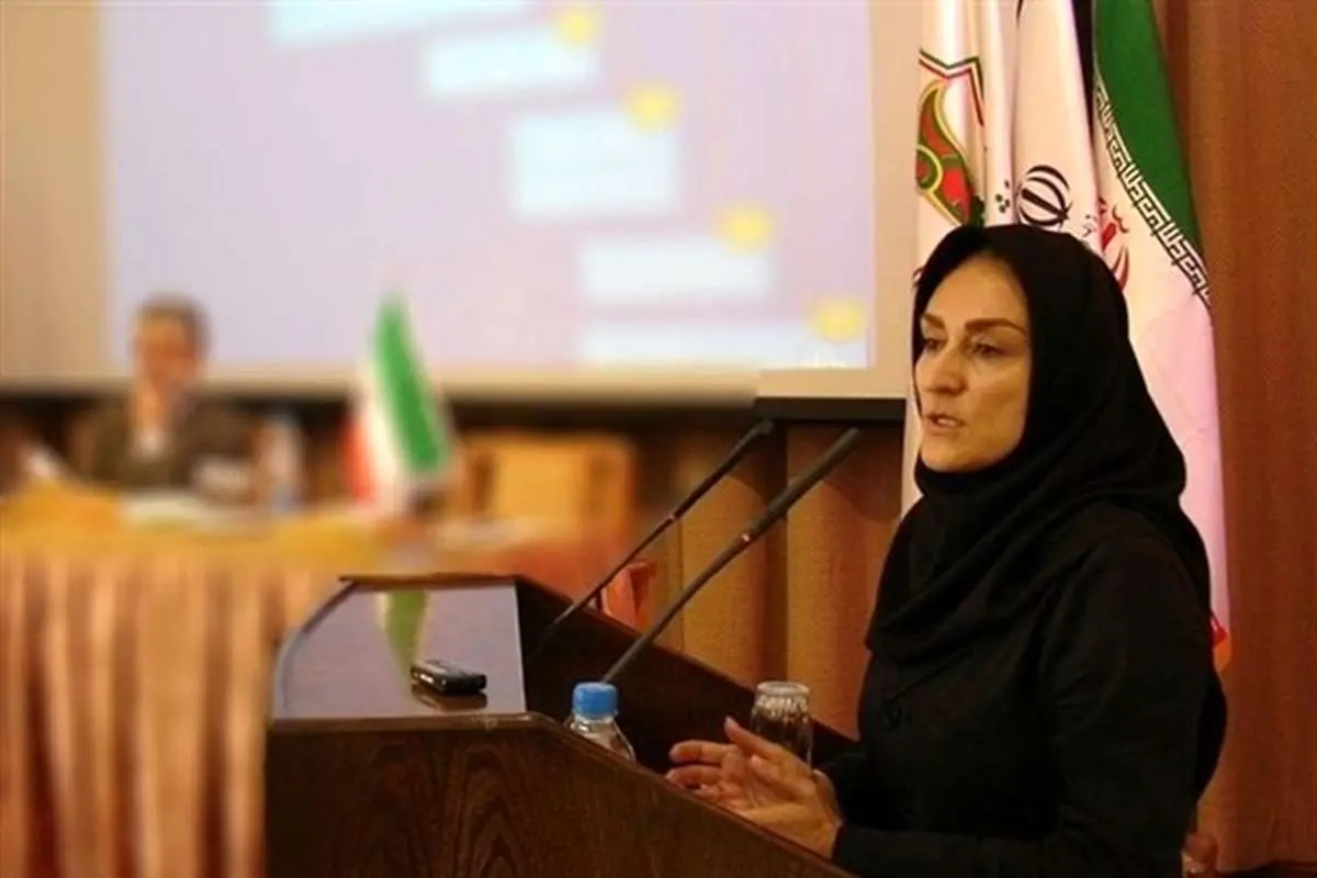 عشق کلمه عربی است اما واژههای فارسی جای آن را نمیگیرد