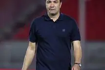 نکونام: پرسپولیس مجبور به عقب‌نشینی با ۵ دفاع شد