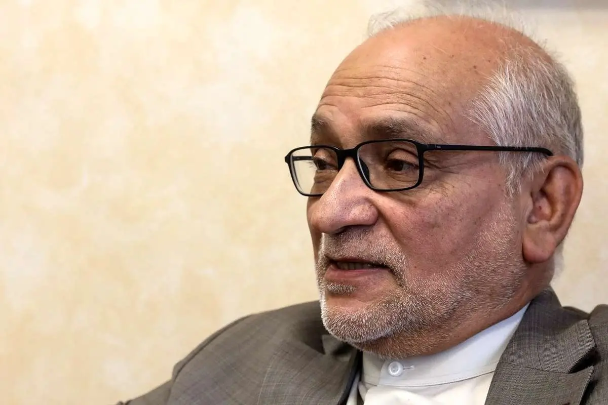 واکنش مرعشی به کُری‌خوانی بابک زنجانی؛ طرف تا مرز اعدام رفته، بعداً می‌گوید چند میلیارد دلار نقدینگی دارد 