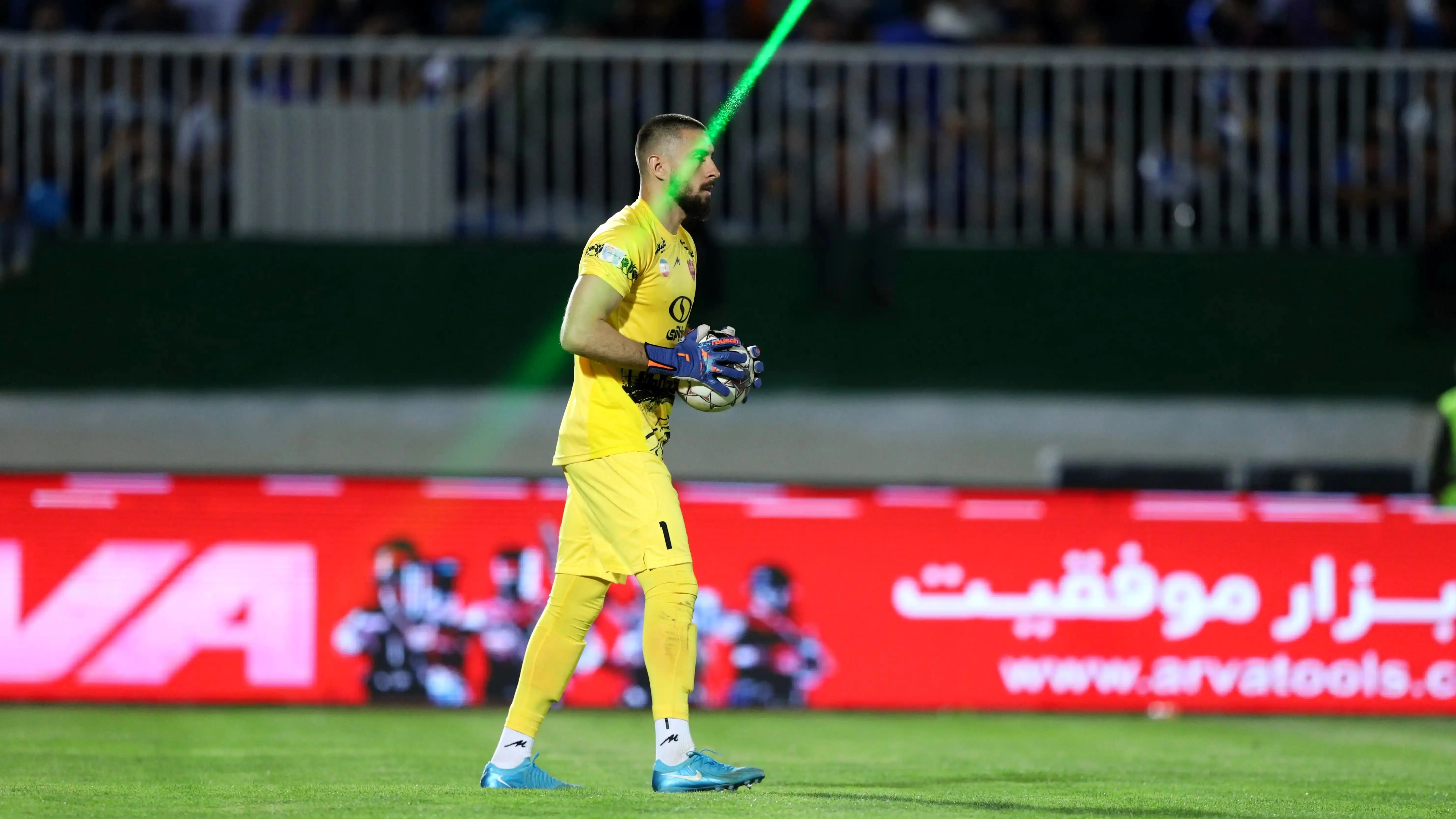 دردسر حضور پیام نیازمند در پرسپولیس؛ گندوز کجا می‌رود؟


