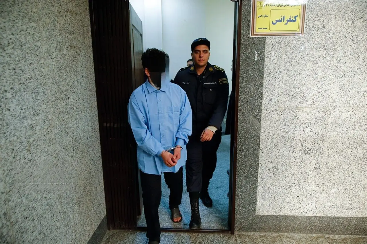 تصاویر؛ مراسم گذشت از قصاص قاتل امیرمحمد خالقی

