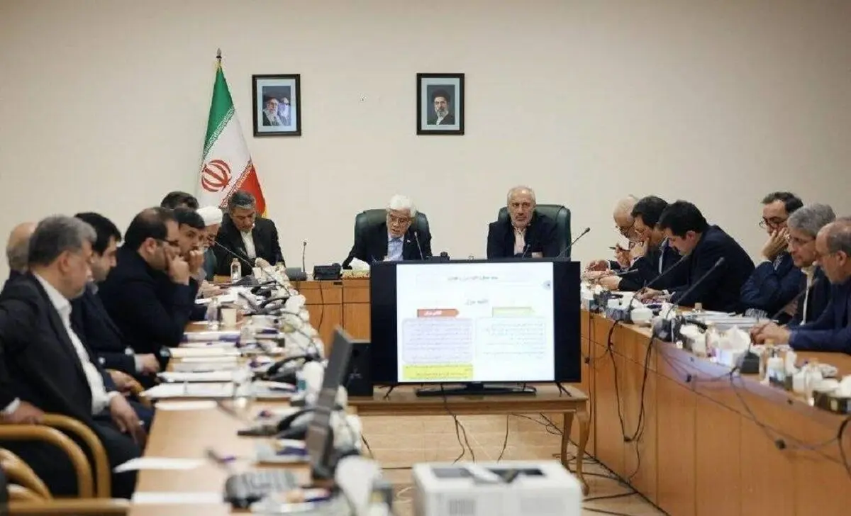 دفاع تمام قد از دستور پزشکیان برای بازگرداندن اینترنت بین‌الملل  
