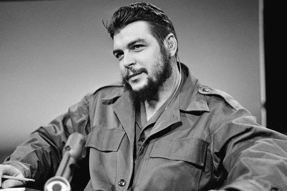 چه گوارا اعدام شد؛ ۱۷ مهر ۱۳۴۶