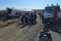 واژگونی اتوبوس در محور شاهرود - میامی ۱۰ مصدوم داشت