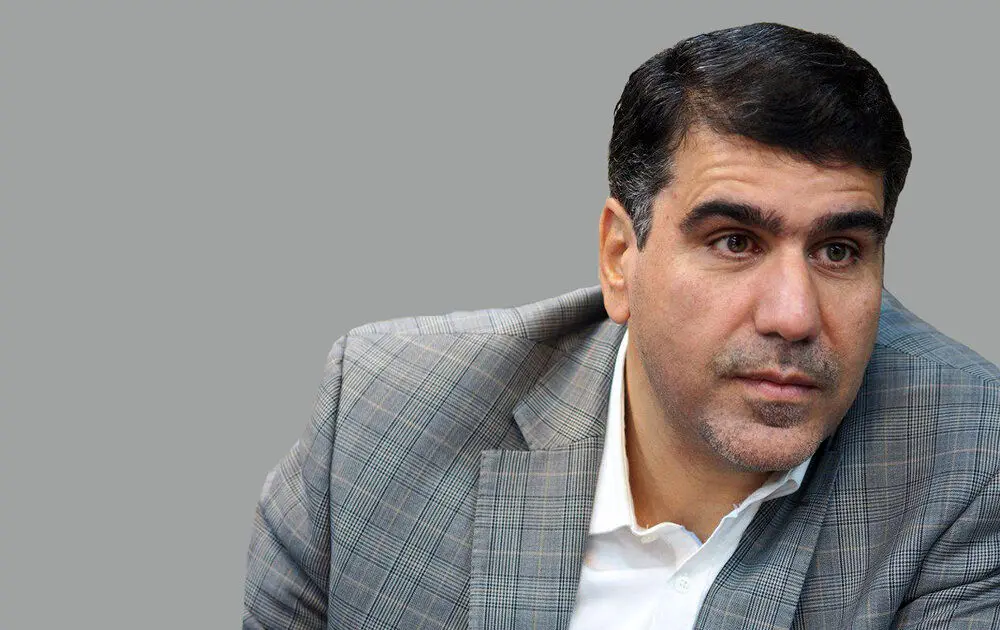 کنایه تند به وحید جلیلی؛ آغل⁩‌پنداران وطن عذرخواهی و توبه کنند