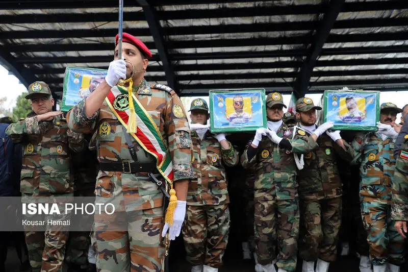 تشییع پیکر مطهر ۴ شهید «ناو دنا»۴