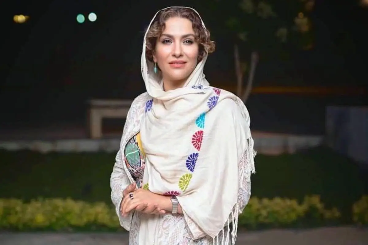 ساغر عزیزی: شوهرم به من سیلی زد و جوراب هایش را در دهانم کرد