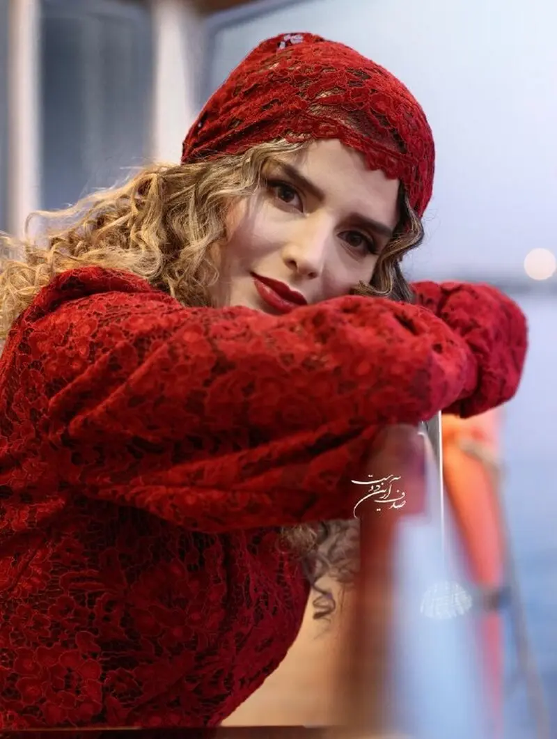 غزاله اکرمی