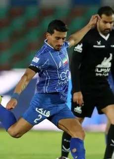 رقابت ستاره استقلال با رامین هنوز ادامه دارد!