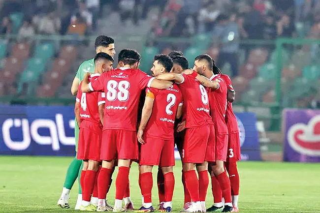 ترکیب احتمالی تیم فوتبال پرسپولیس مقابل گل‌گهر