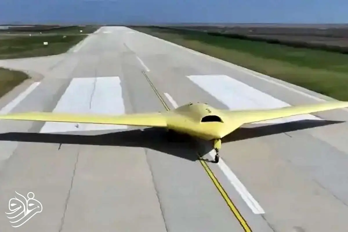 اولین پرواز بمب‌افکن بدون‌سرنشین CH-۷ چین