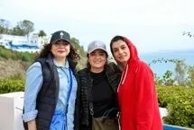 سفر گروهی بازیگران به شمال آفریقا/ نرگس محمدی و الیکا عبدالرزاقی در محله معروف تونس
