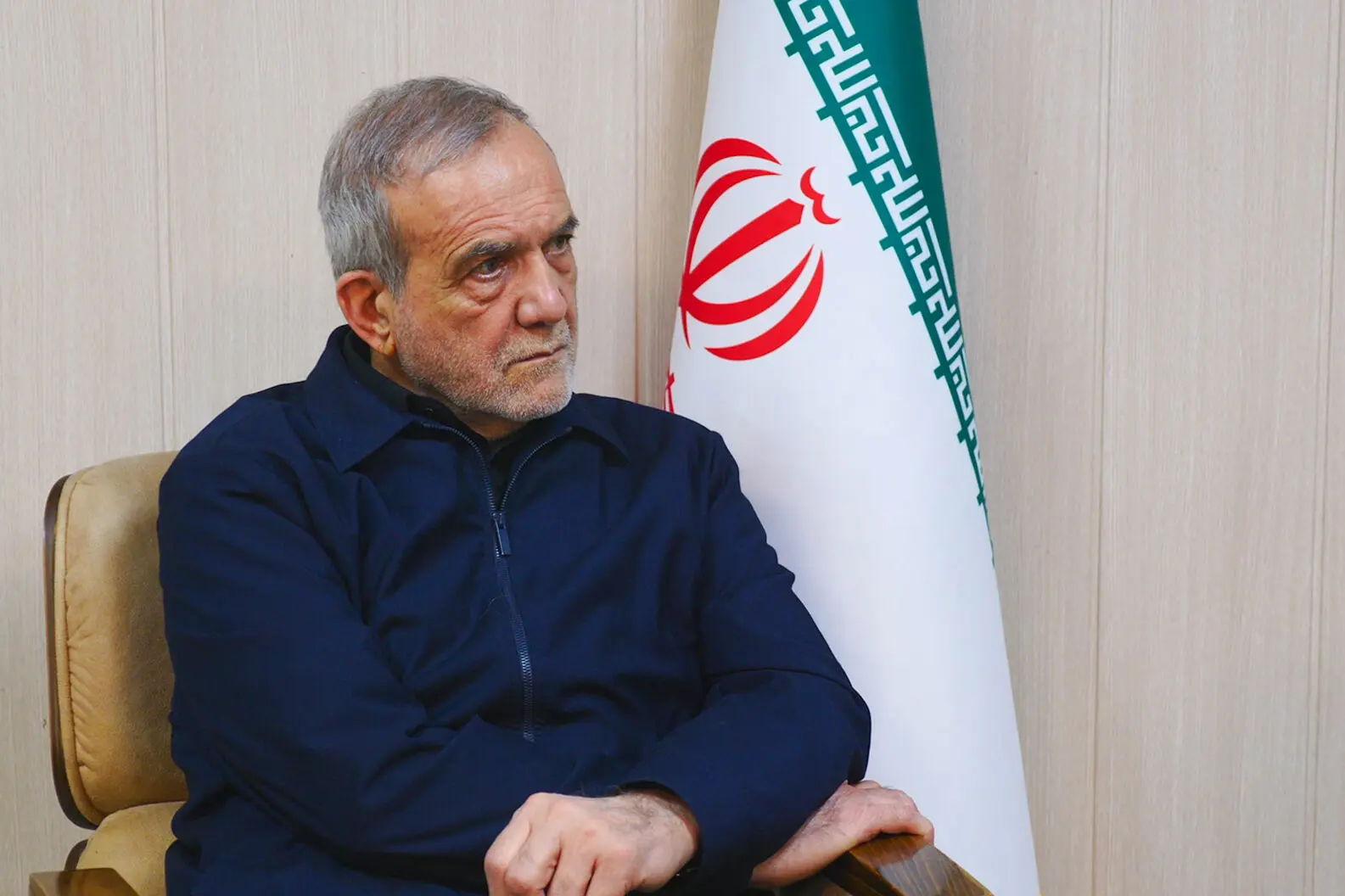  وقتی پزشکیان ترجمه مترجم همزمان را اصلاح می‌کند