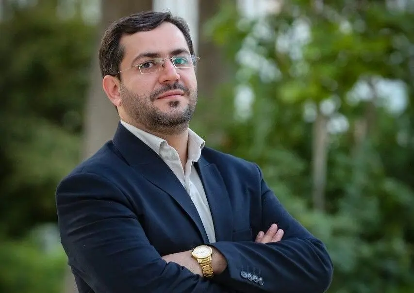 حمله تند سید یاسر جبرائیلی به قالیباف: آقای قالیباف من بچه بودم می‌خواستم زن بگیرم تو کاندیدا بودی