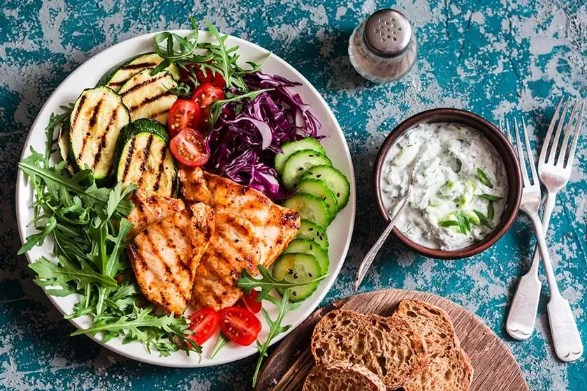 یک رژیم غذایی برای حفظ فشار خون سالم
