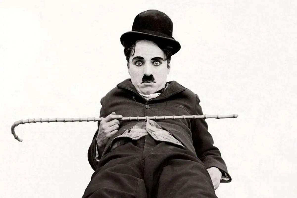 اولین نقش چارلی چاپلین با لباس و کلاه معروفش
