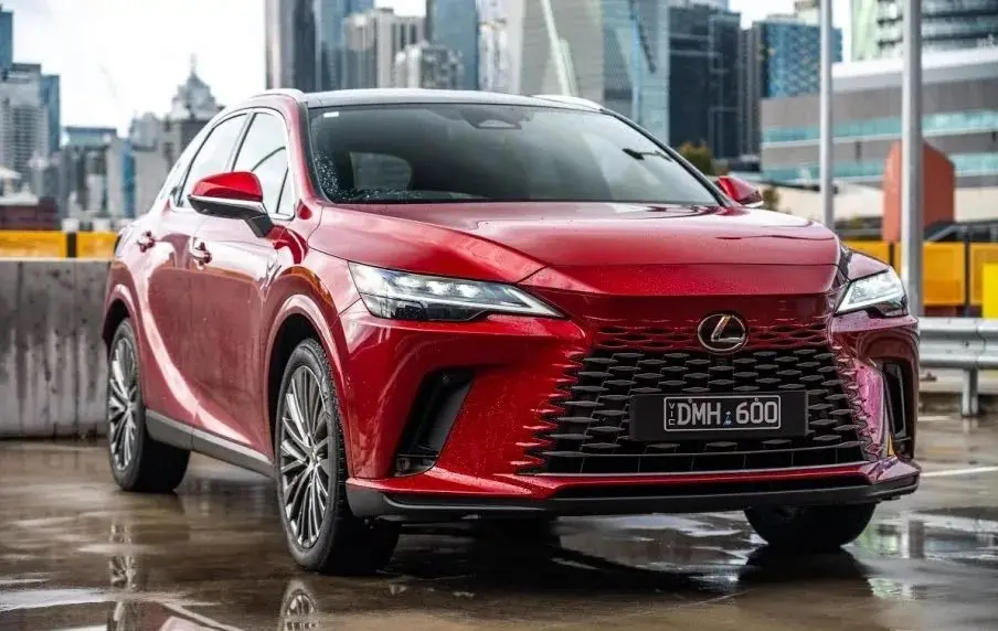 لکسوس RX ۲۰۲۶ معرفی شد؛ لوکس و مقرون‌به‌صرفه‌