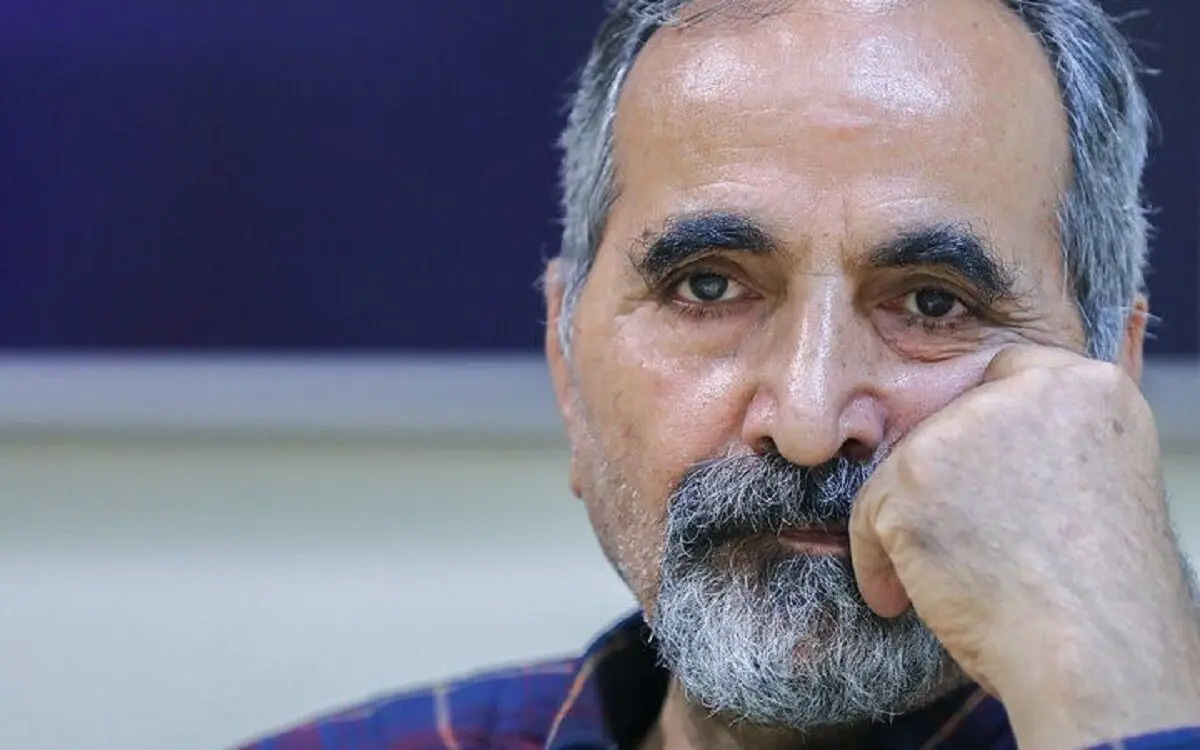 آزادارمکی: ایران به دوران جمهوری سوم وارد شده